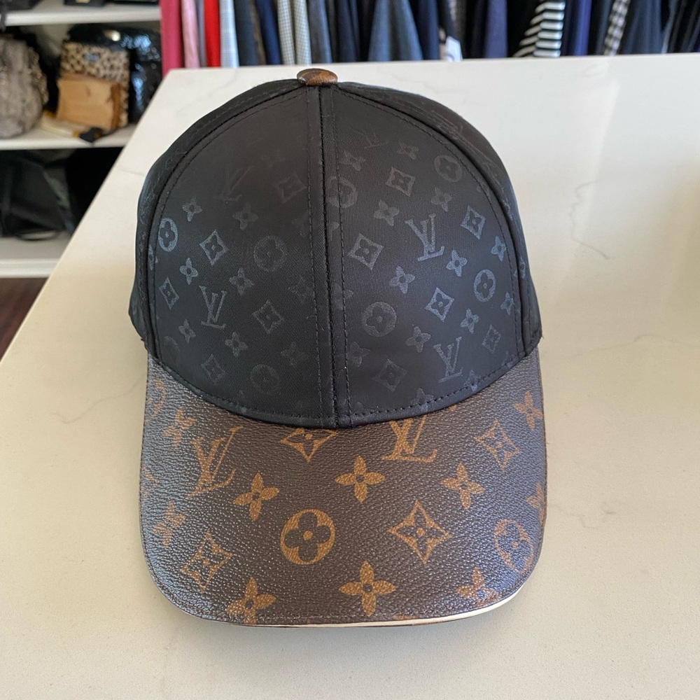 Louis Vuitton cap. Only worn once to music award.